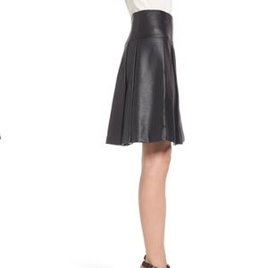 Michael Kors Black Leather A-Line Skirt NWOT Sz 4